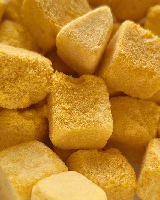 Mango Chilly | Freeze Dried Mango Cubes